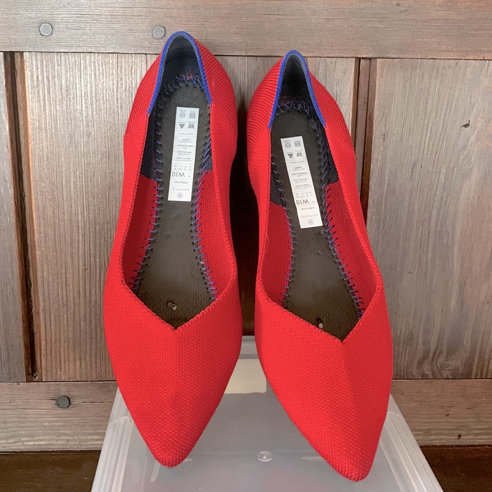 Rothy’s The Point in Red. Size 10. EUC.